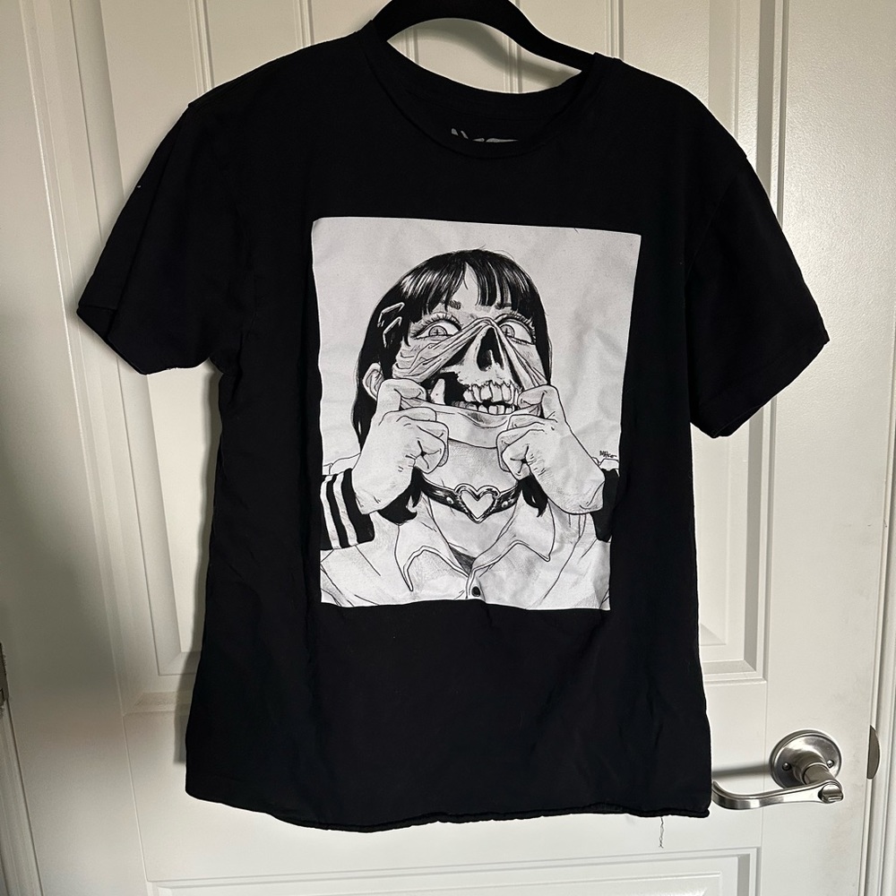 MAKO VICE Smile Tee Sz M